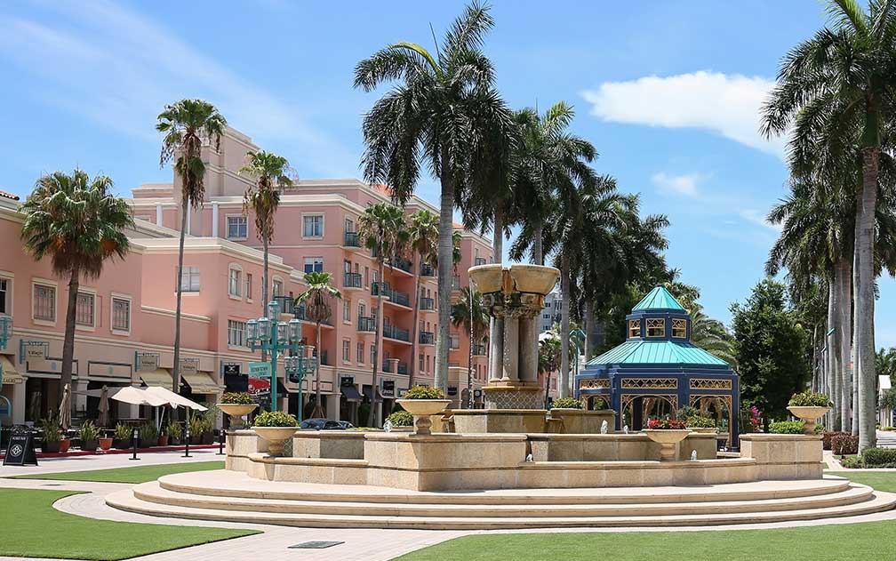 Downtown Boca Raton with Fountain and pink buildings